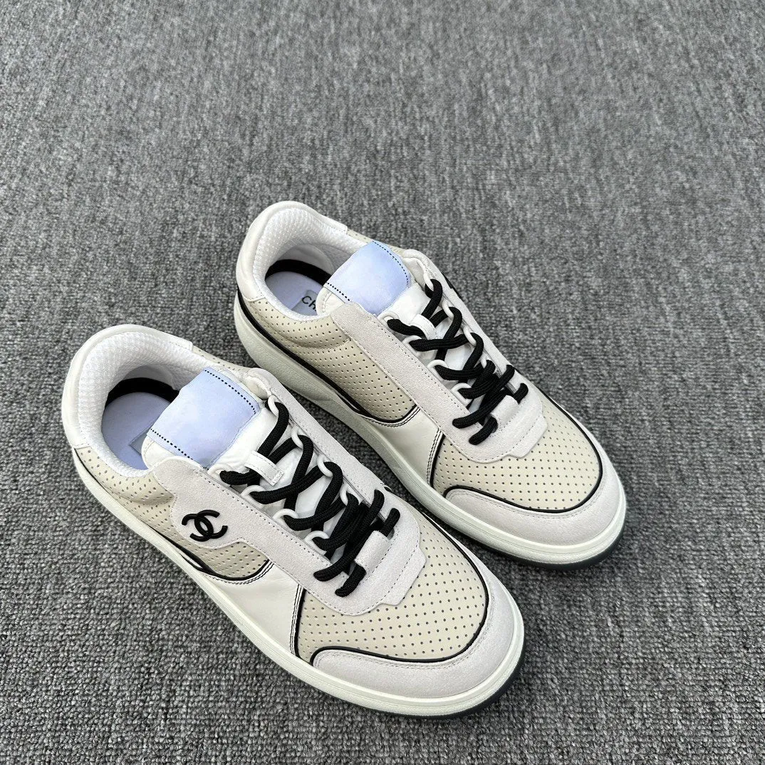 CC LOW-TOP SNEAKERS