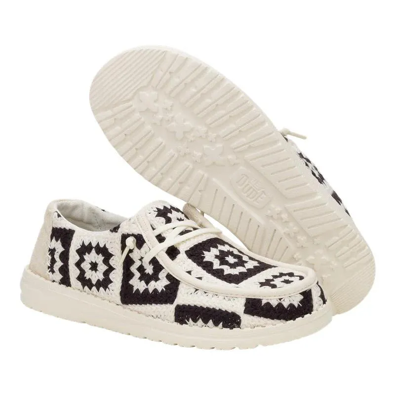 HEY DUDE- WOMEN'S WENDY COTTAGE CROCHET SHOE